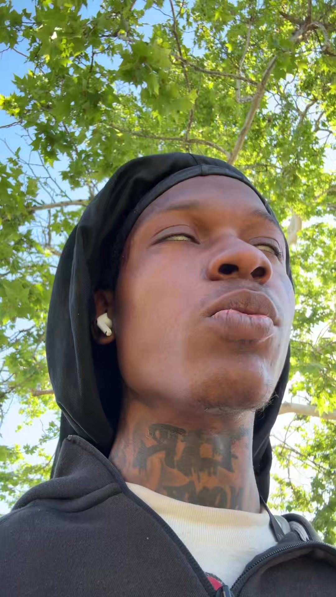 @hoodrxreese