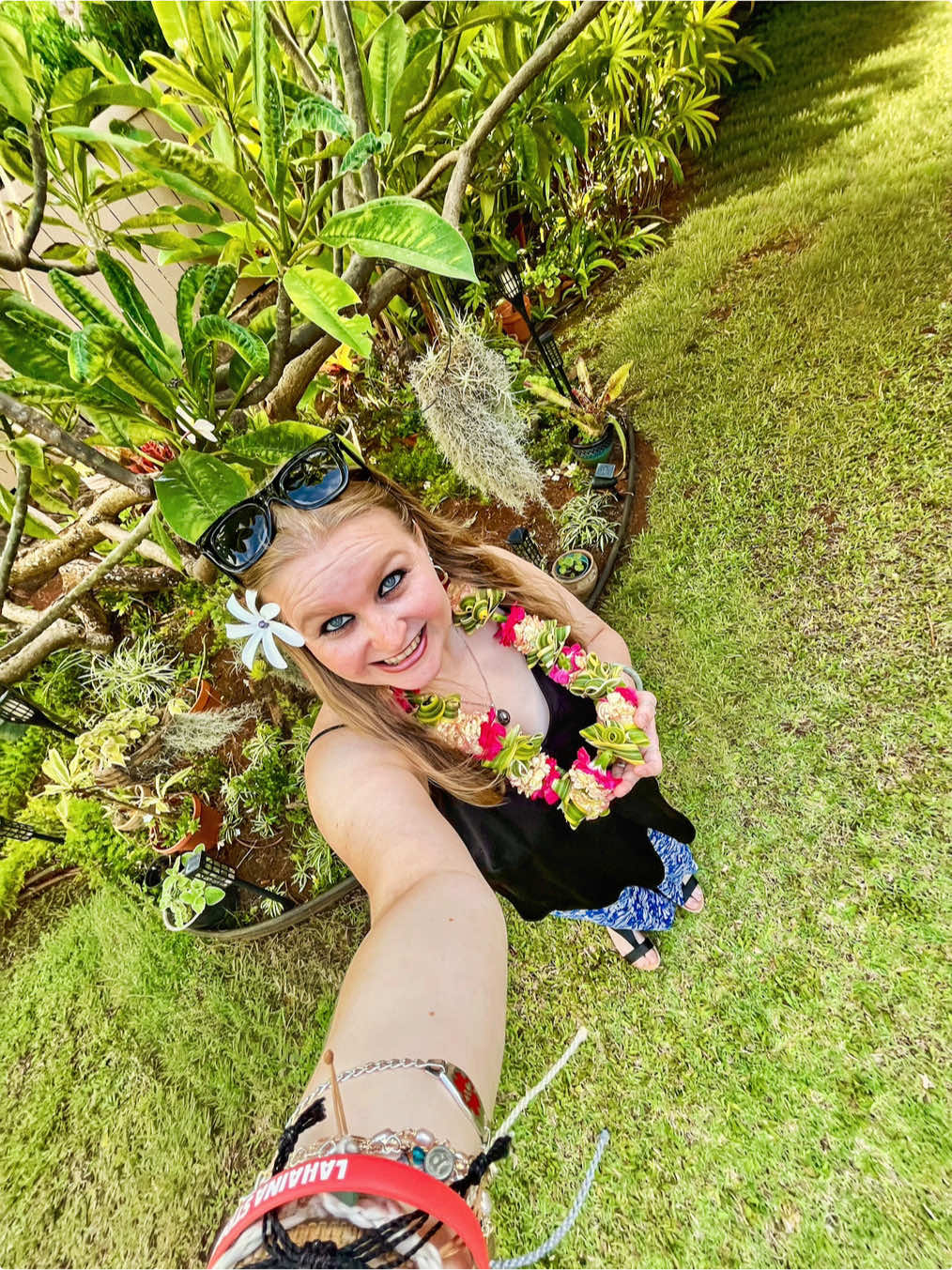 @TAY 𖤓 MAUI PHOTOGRAPHER