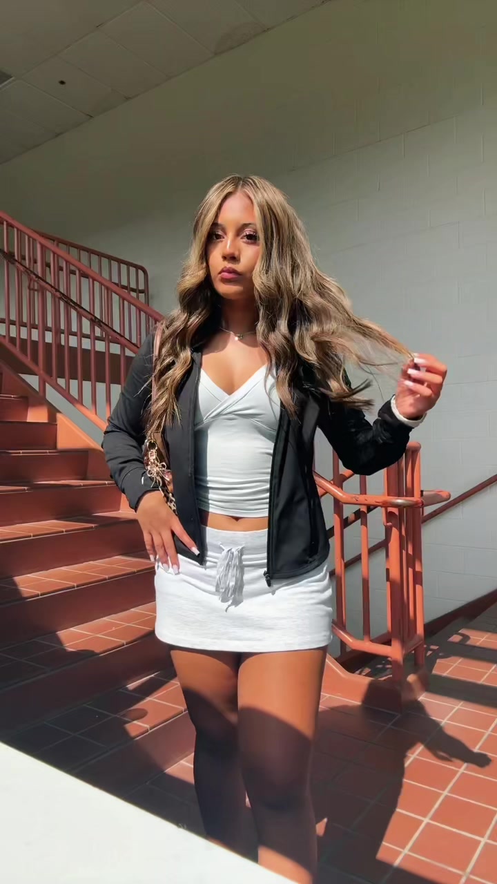 @kayleearellanoo241