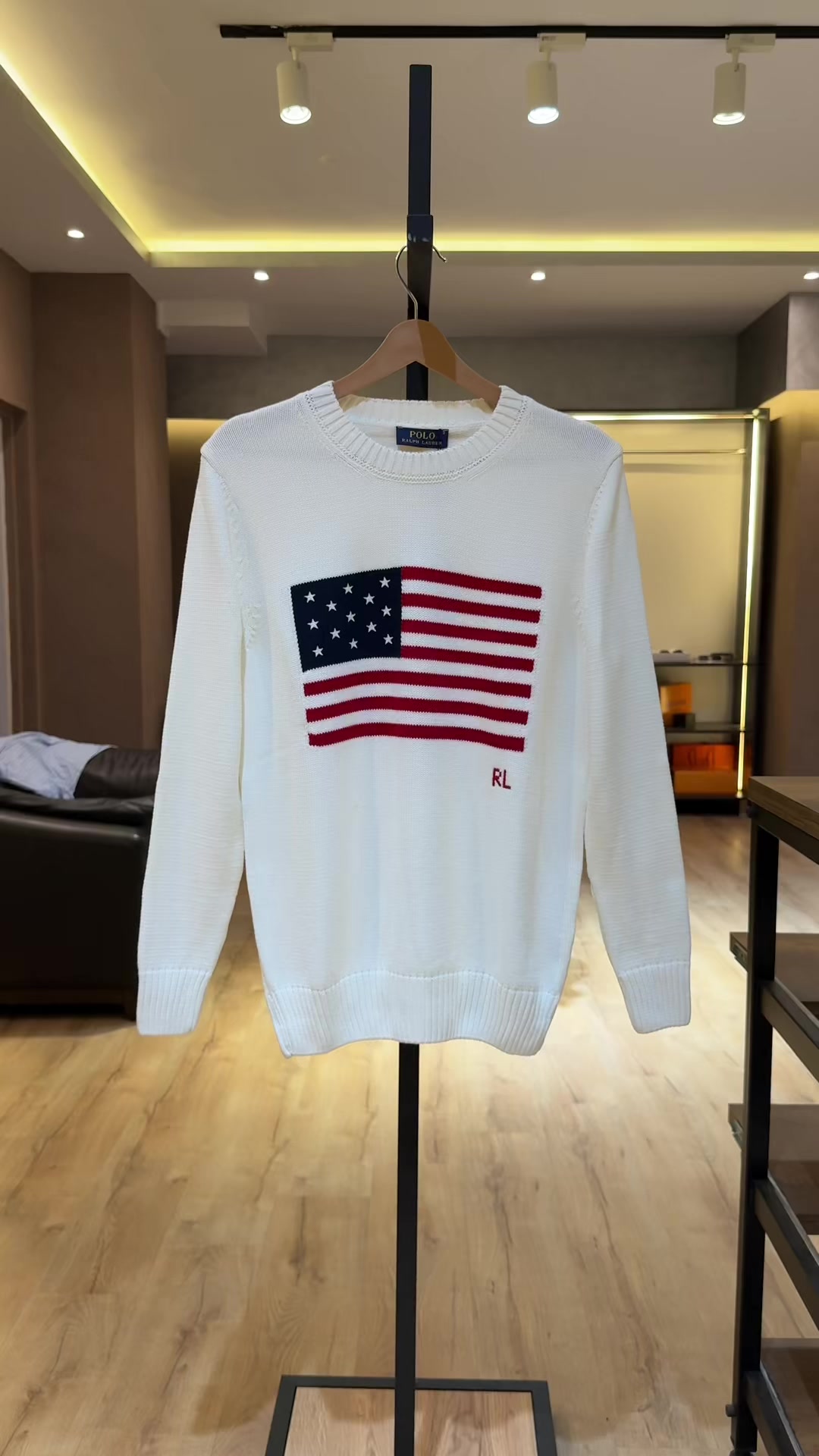 @REAL WEAR