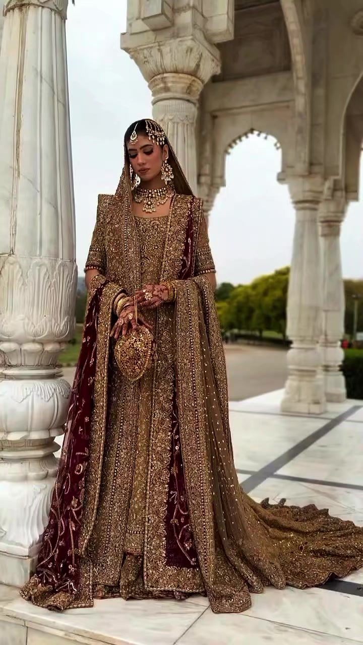 @ss.fashion world.boutique