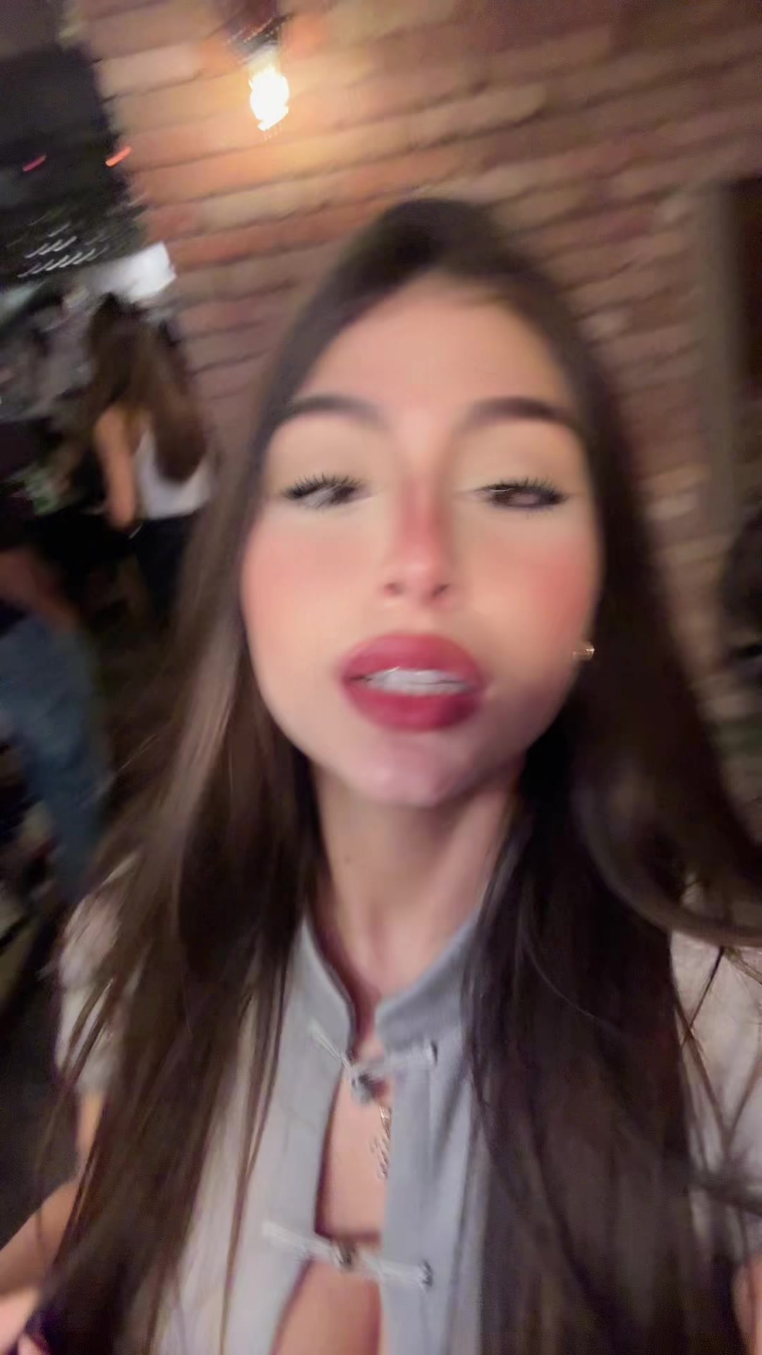 @AM