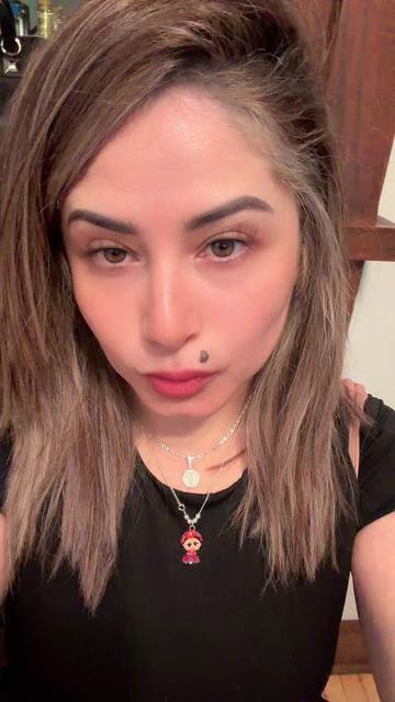 @Camy Medina 🍸💄🫦🌻🐮