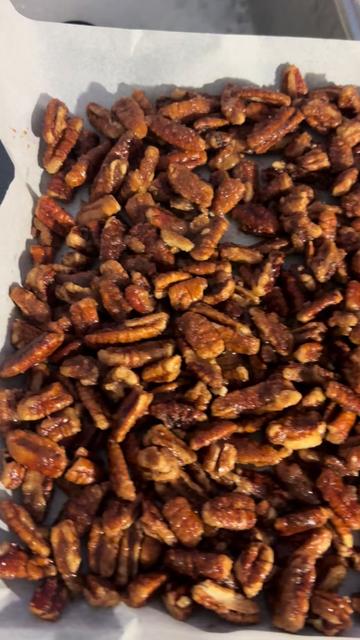 @Robyn thycck 🍑 (Karma♎️)