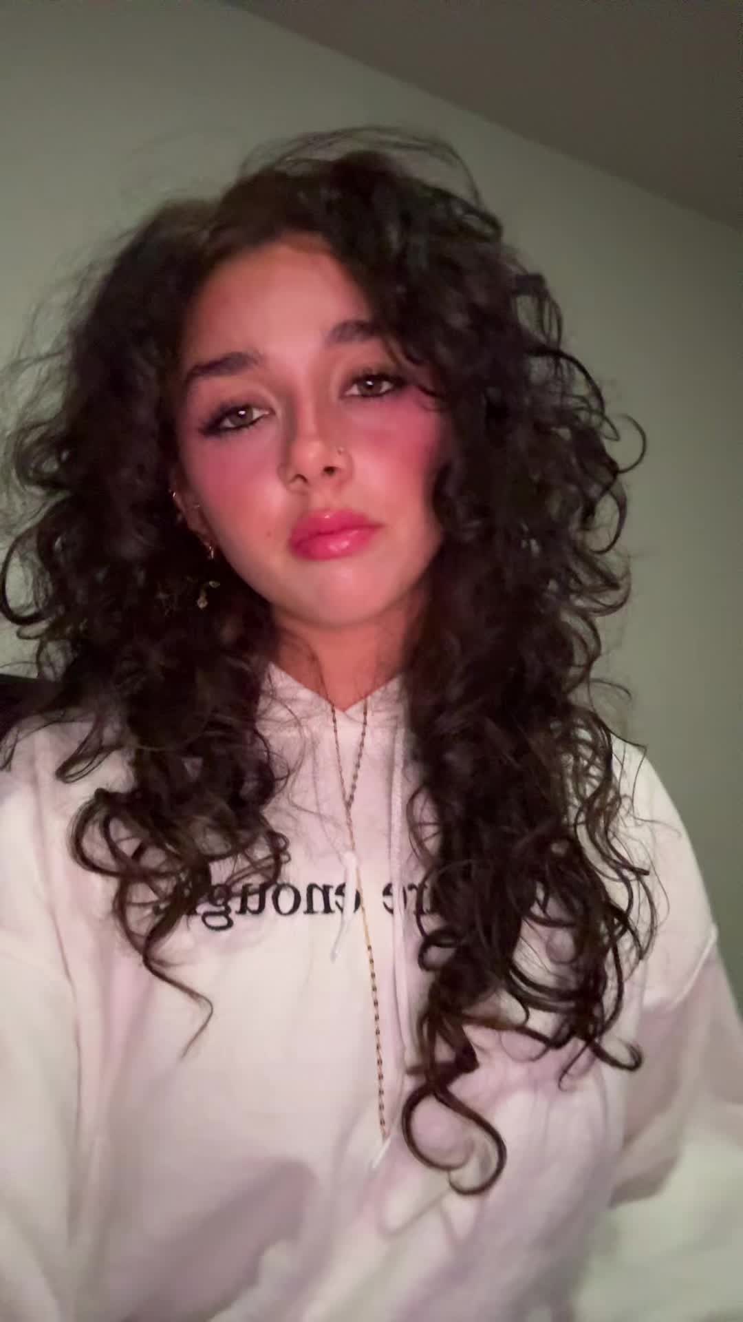 @️
