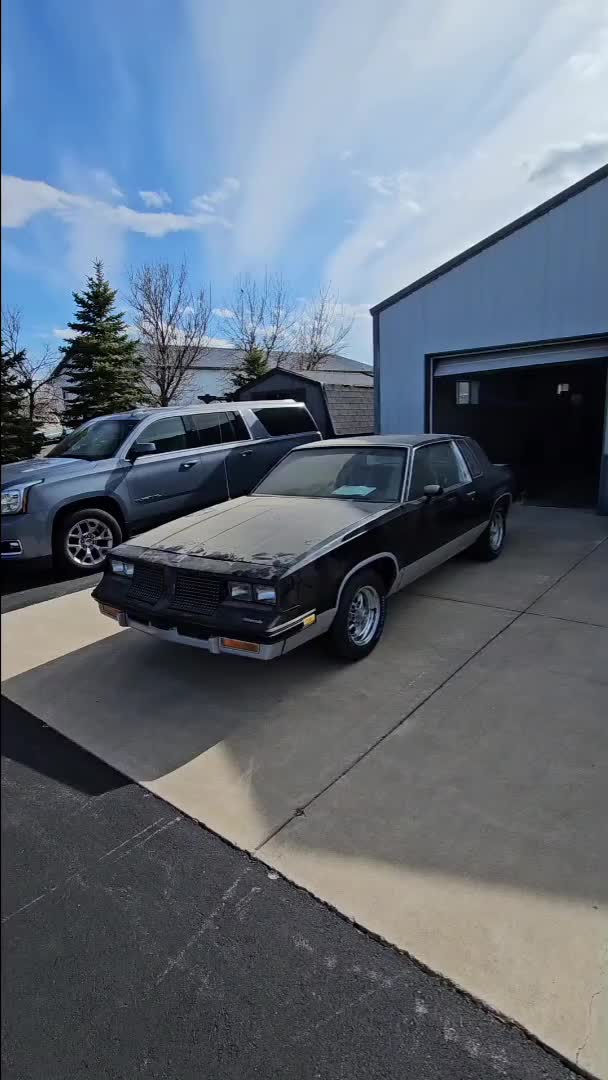 @Sargent Garage