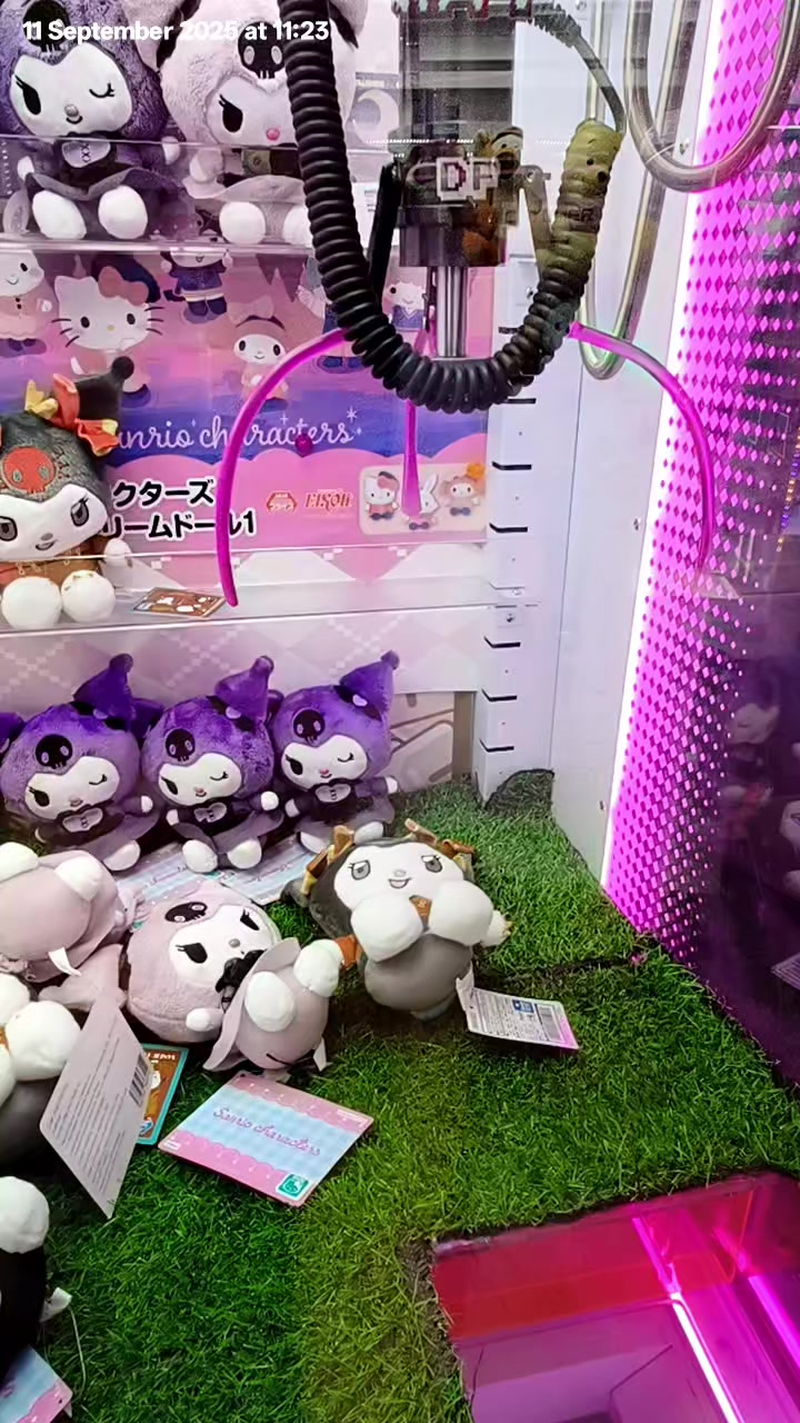 @Derek aka Claw Fanatic ๐ฆ