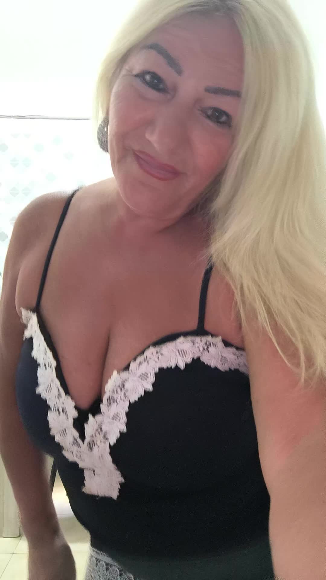 @Linda Testa305