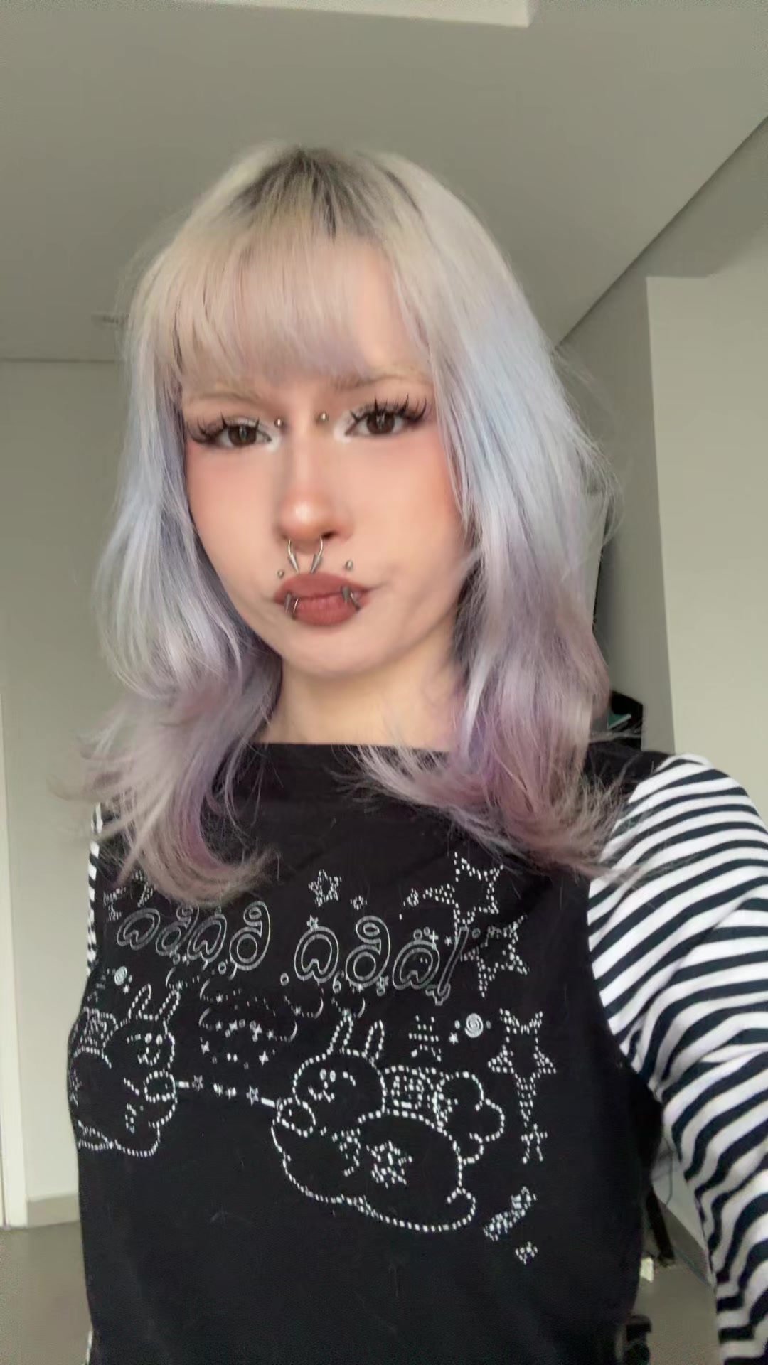 @lu