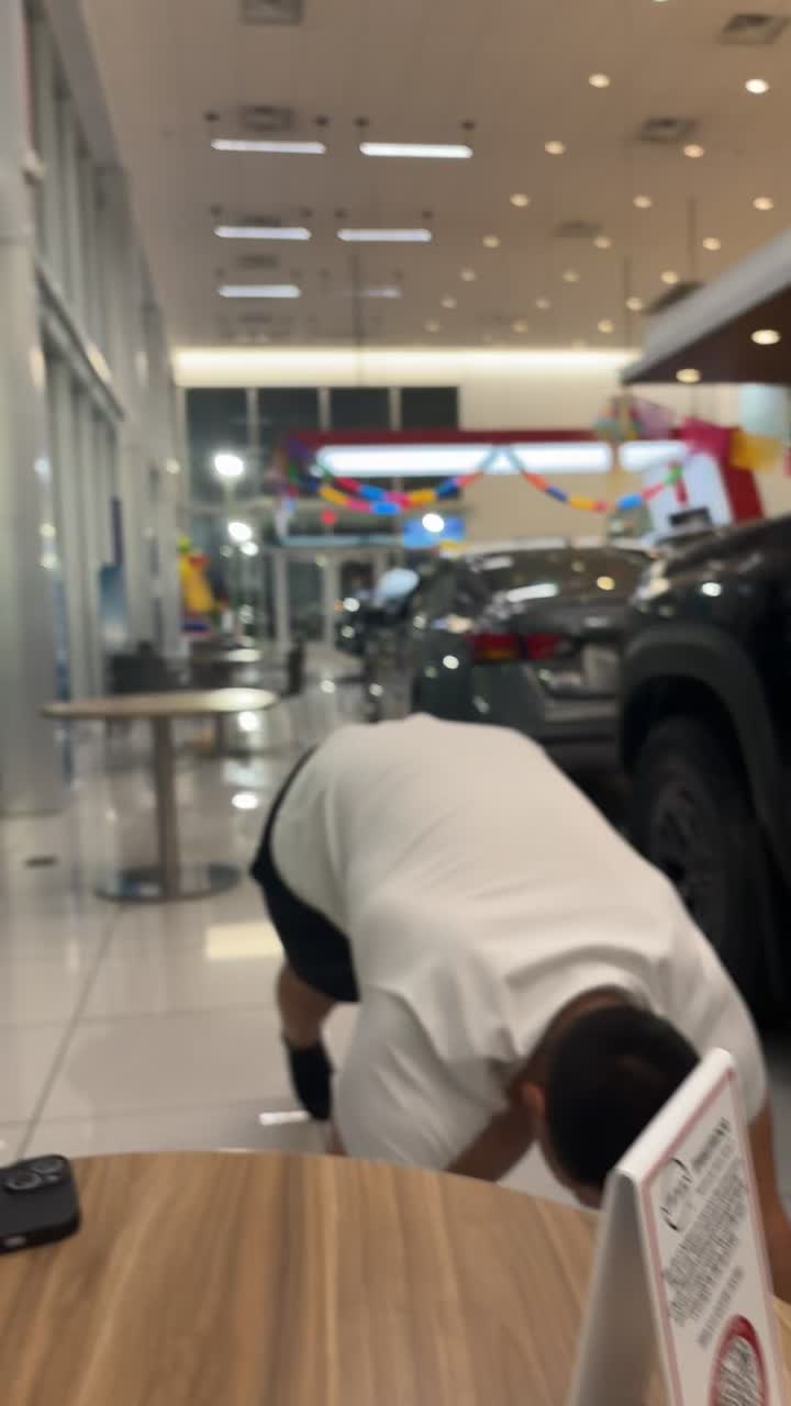 @kingandrewnino