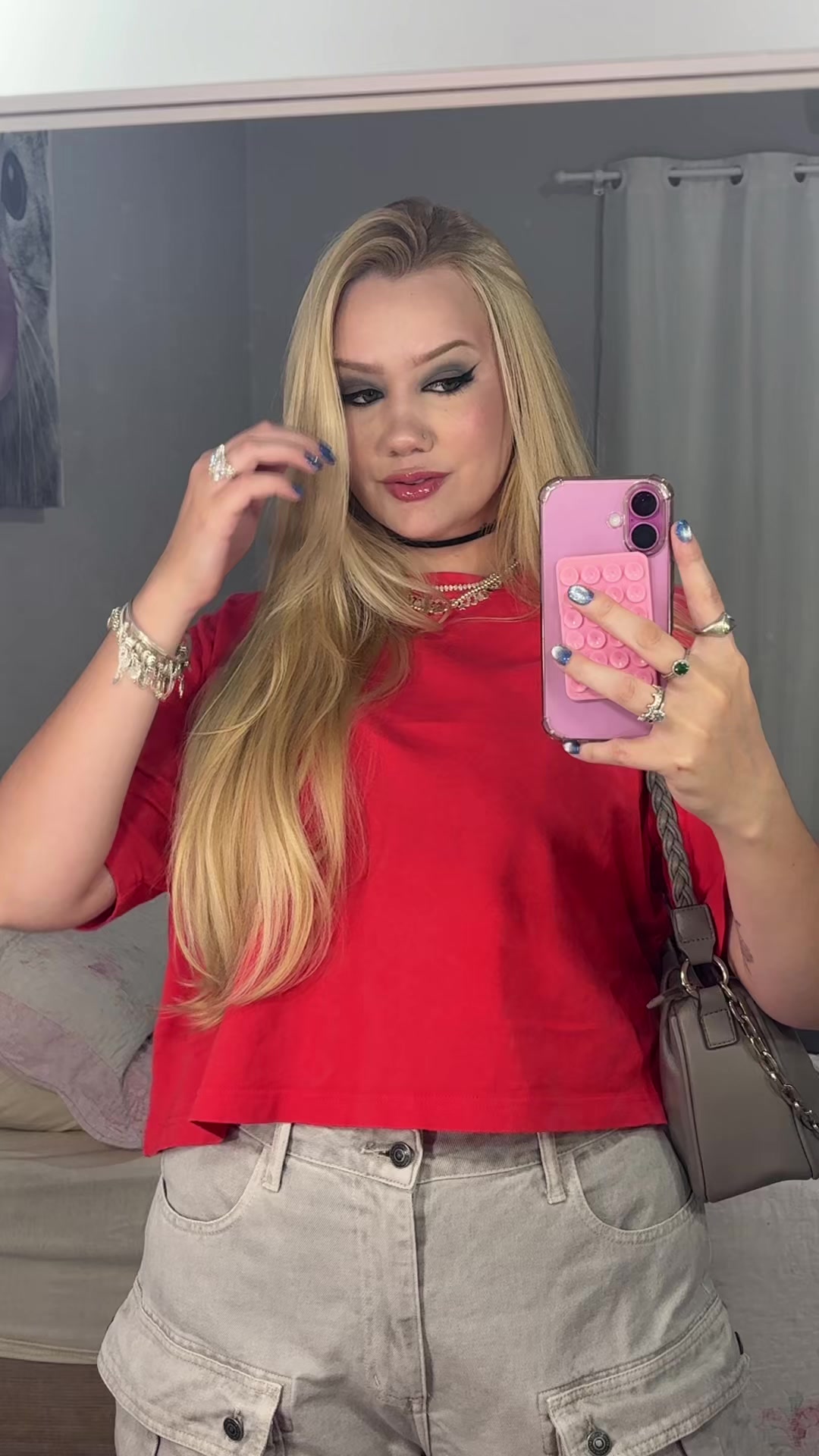 @gabriellypelizario