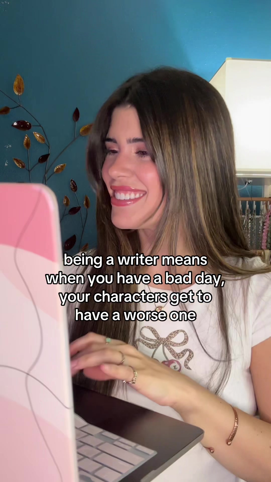 @DARIAN McKENZIE | WRITER