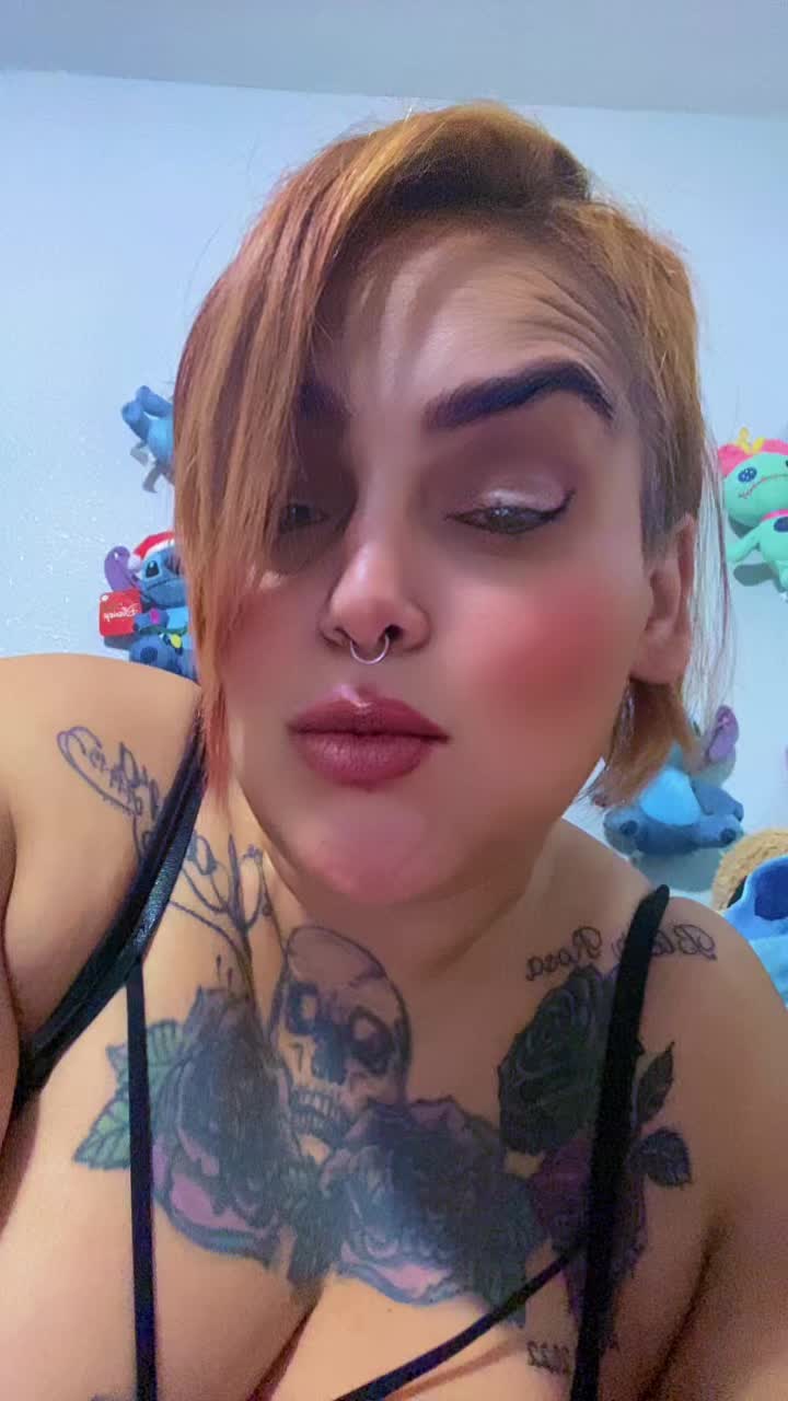 @Bombbeauty