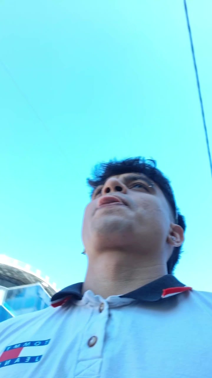 @Edwinking👑