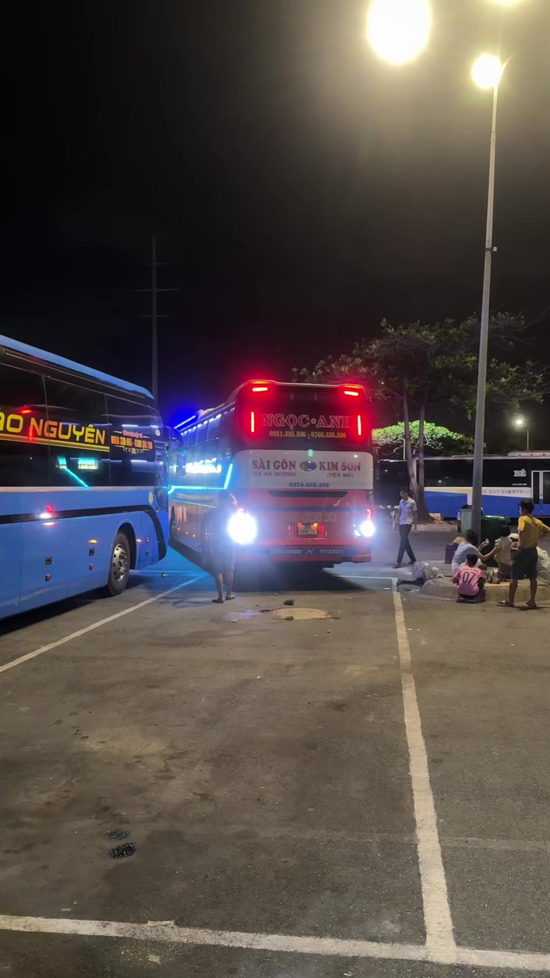 @Nhà Xe Ngọc Anh
