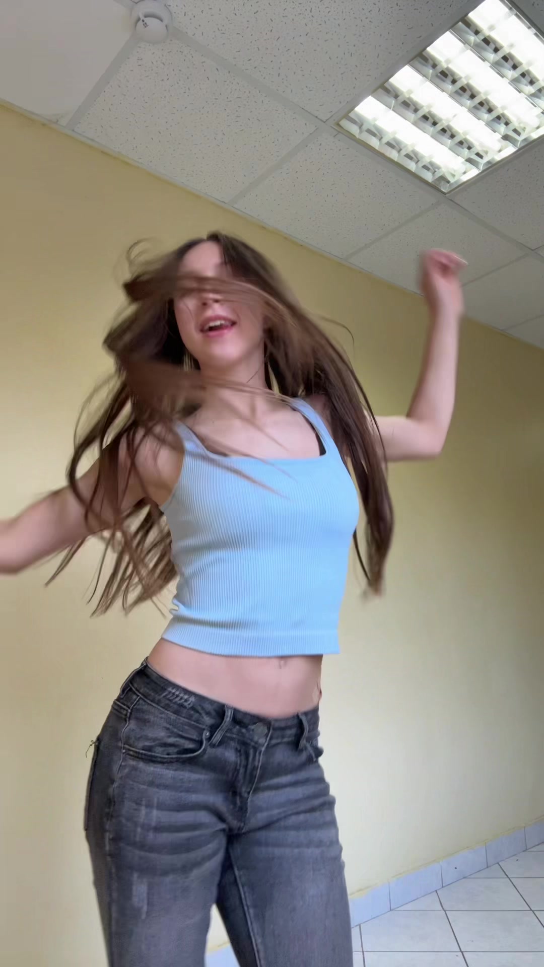@тгк: неонелинка смешинка🤪🌺