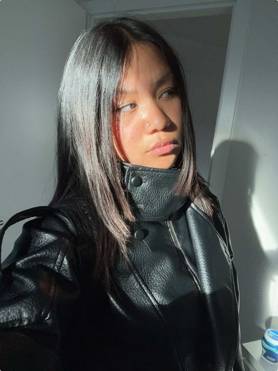 @Kiyona_95🇳🇵