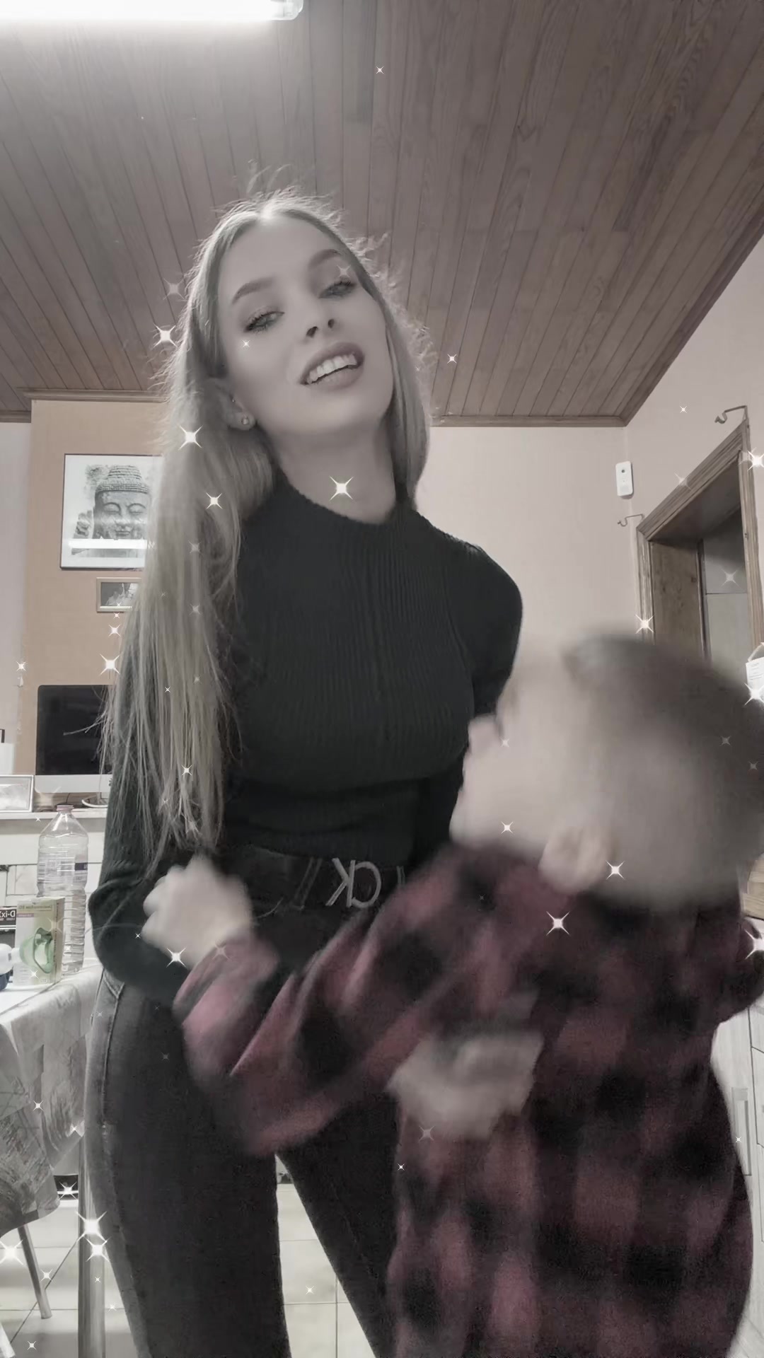 @Lisaadrianomich<3