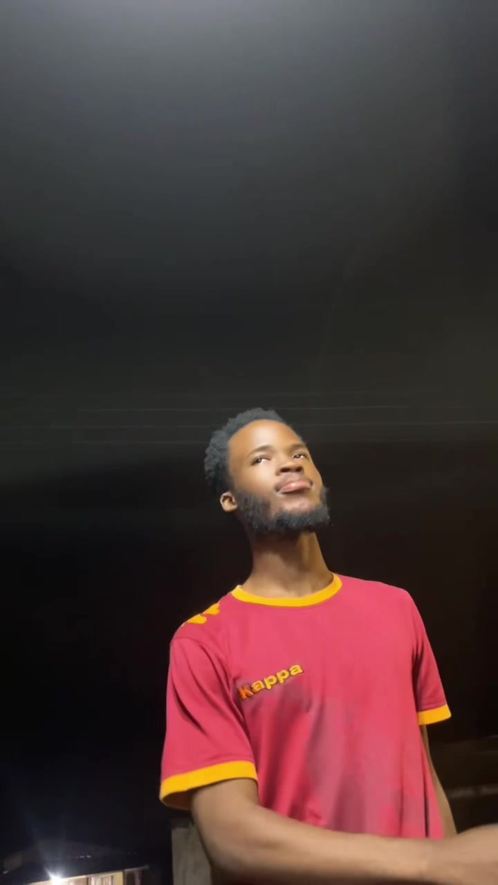 @Mathi flex ✨🫆(𝔾𝕆𝕆𝔻𝔹𝕆𝕐)