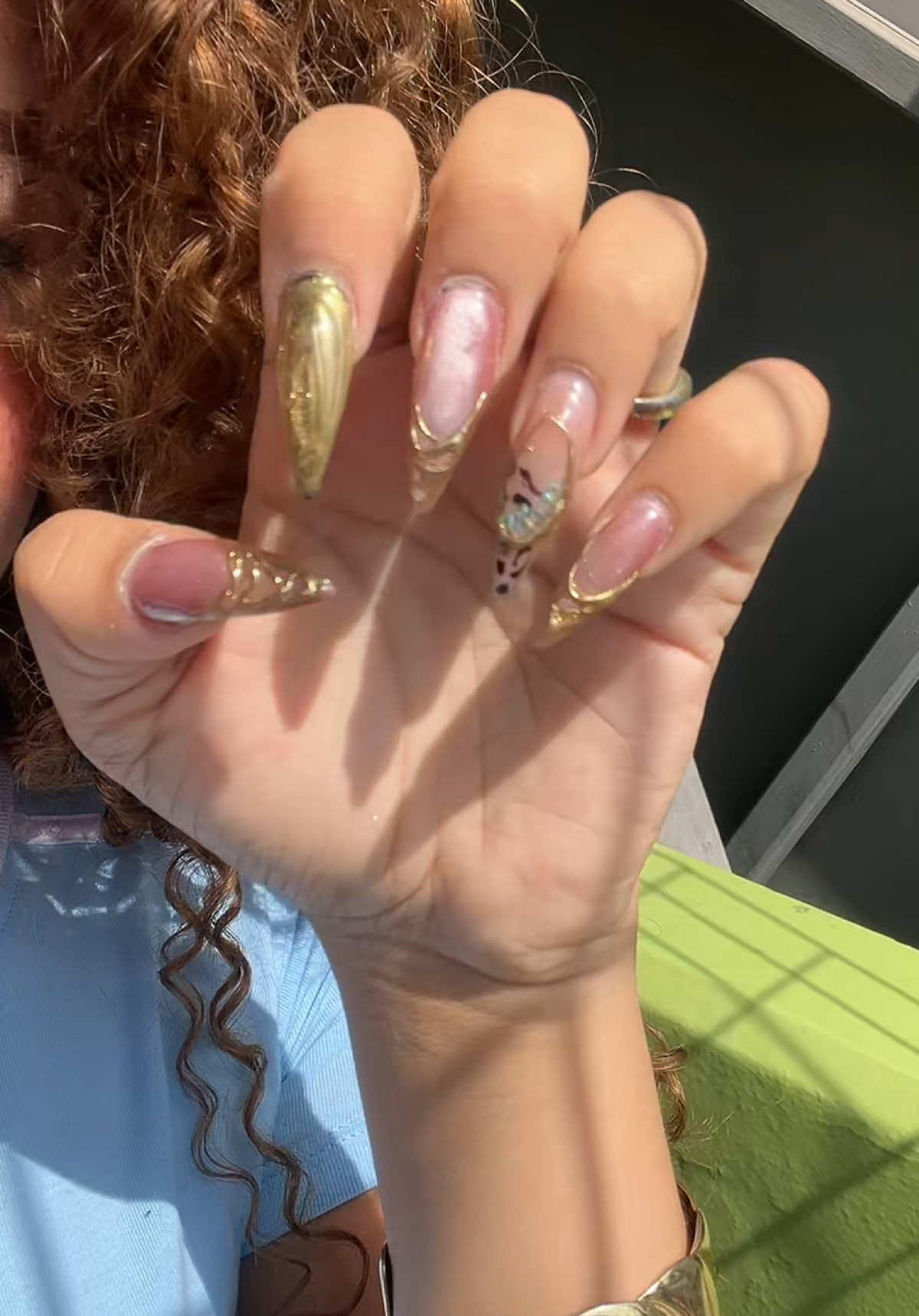 @astridvalentinaa0