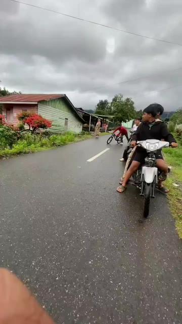 @alhusnifarhann
