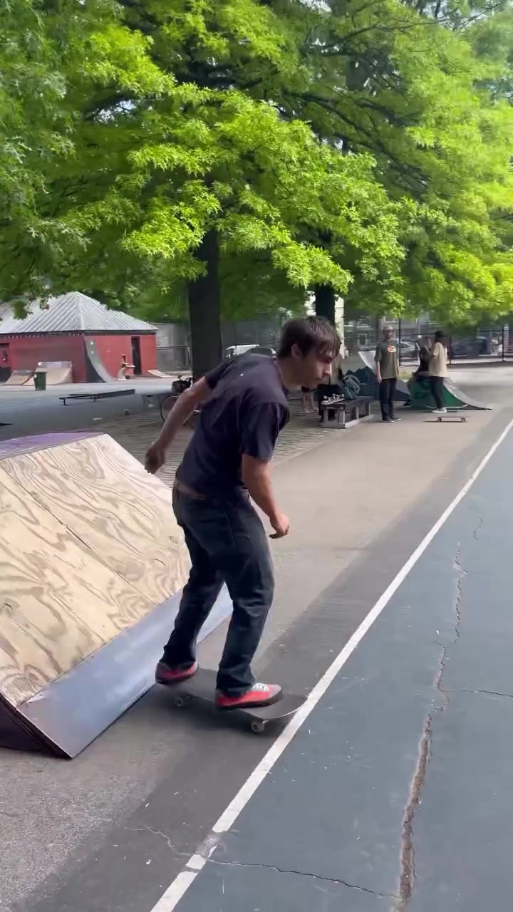 @PRO SKATE