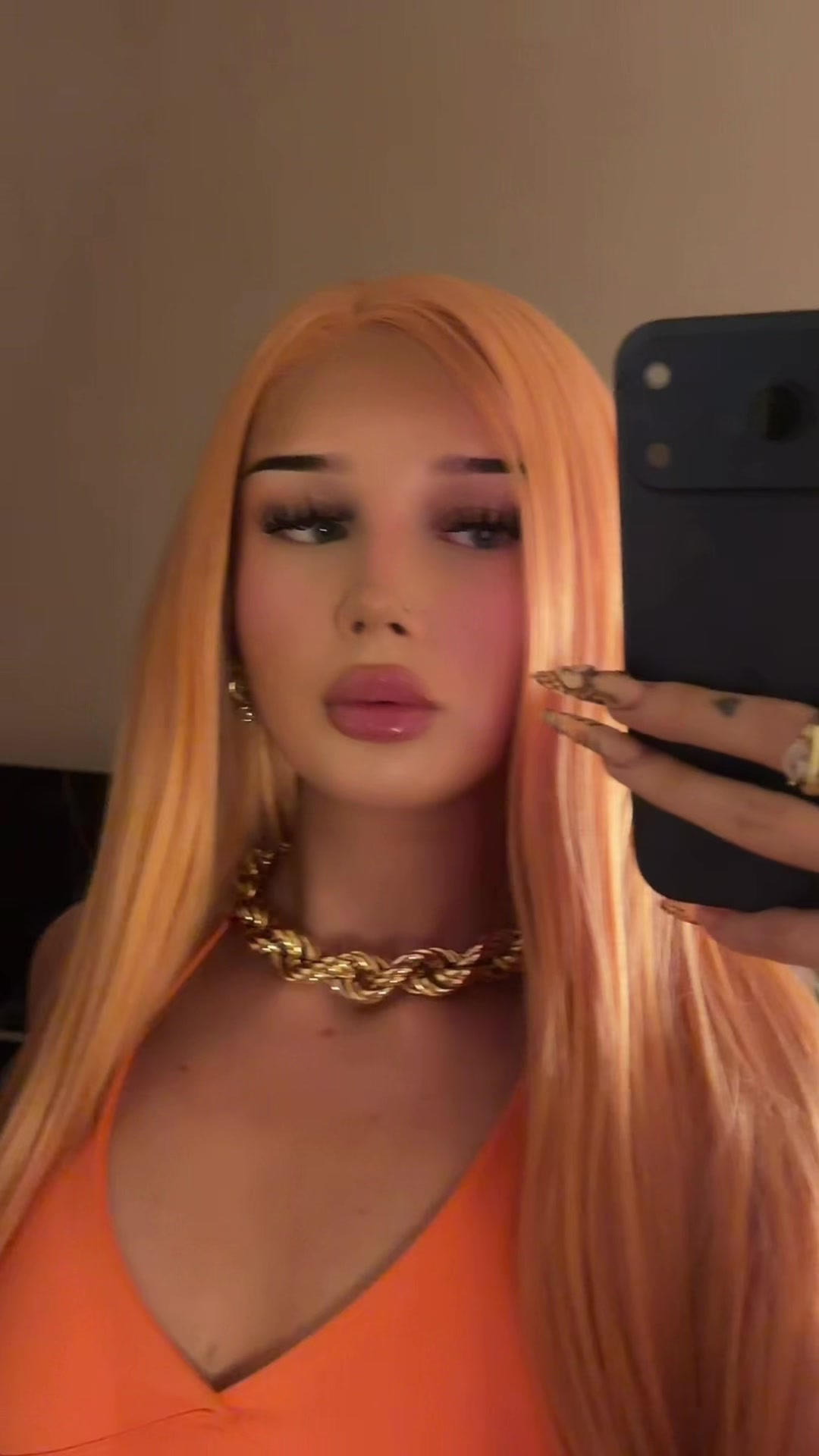 @aleksandra
