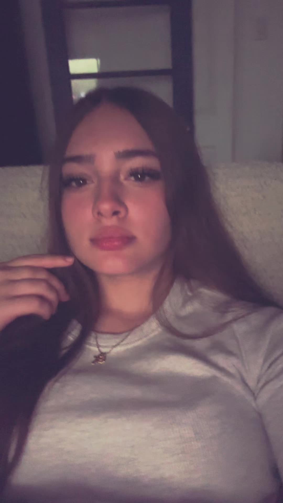 @𝐅𝐥𝐨𝐫