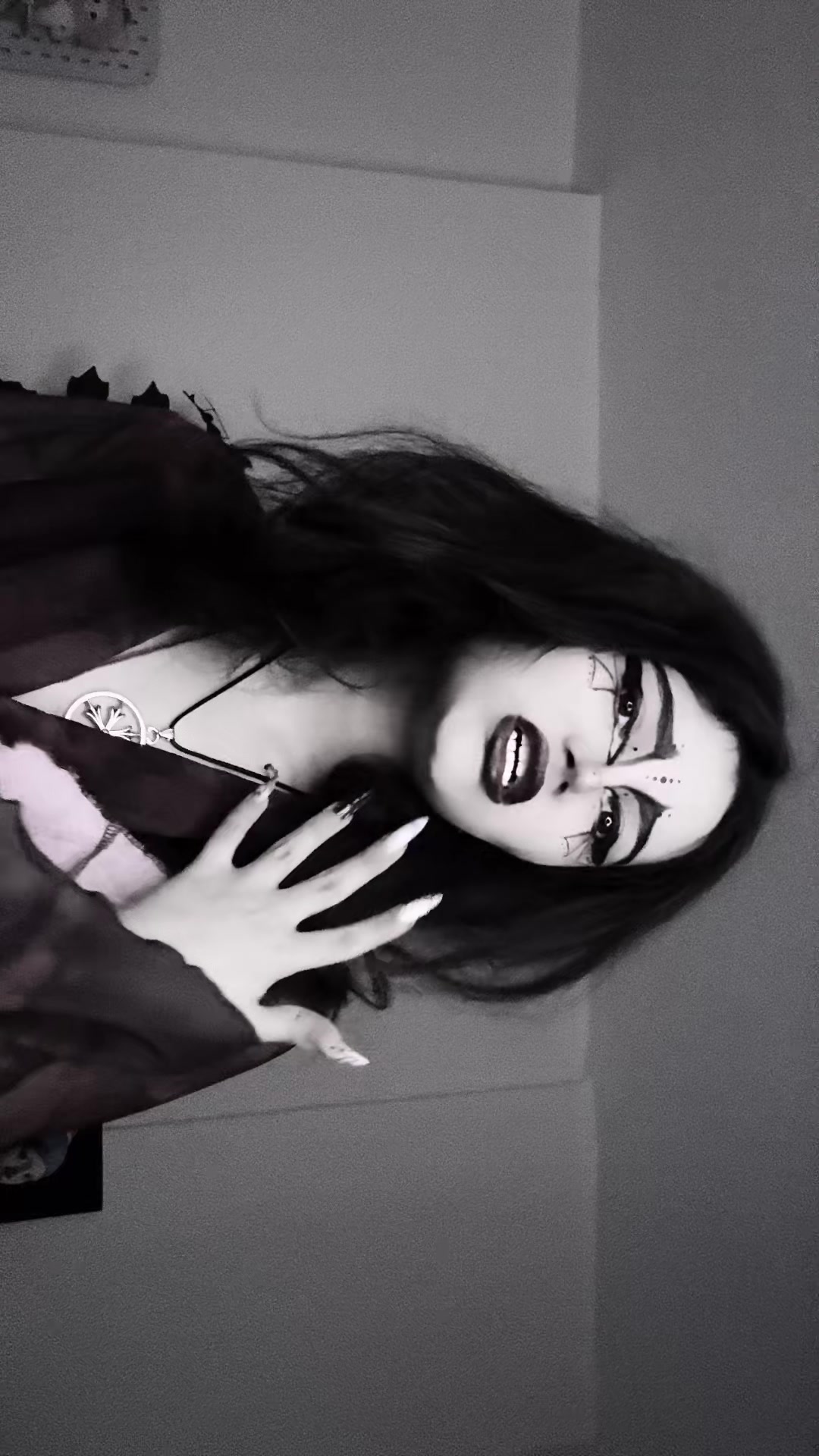 @Artemis🐦&zwj;⬛🥀