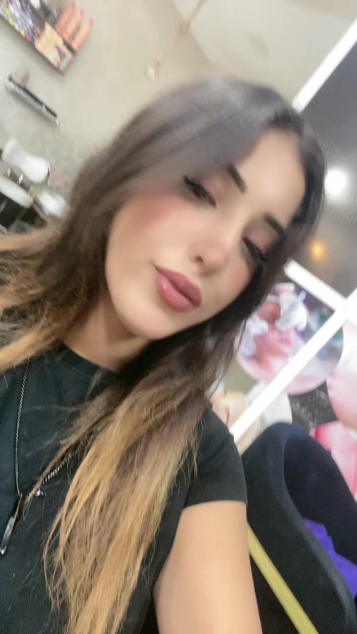 @Ghita El