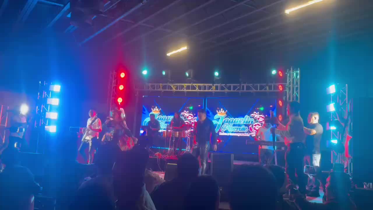 @lul&uacute;