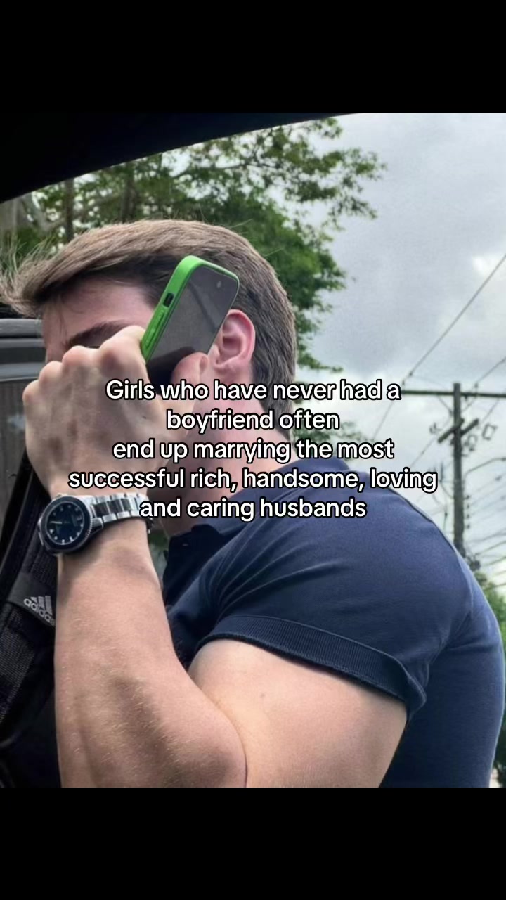 @𝒞