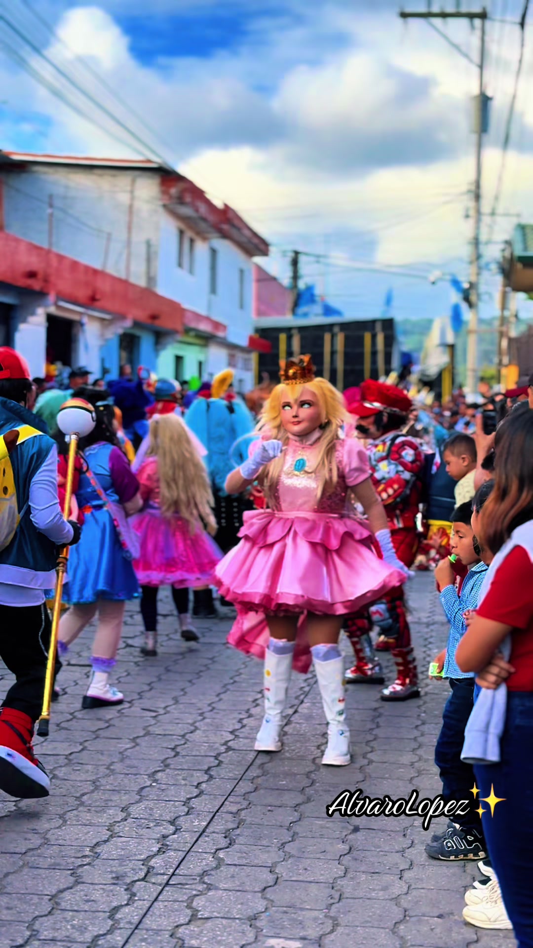 @Álvaro López🎭📽️