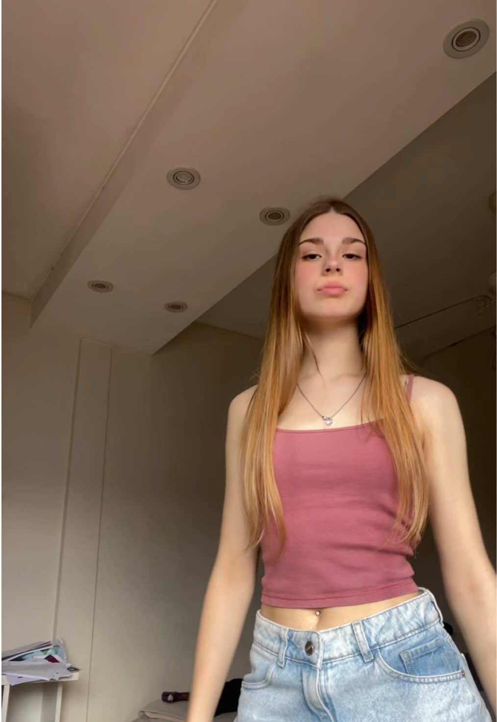 @vicky