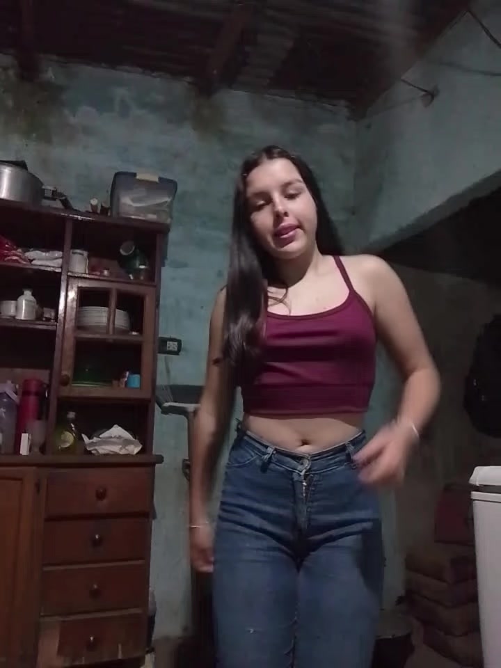 @Yeni💘