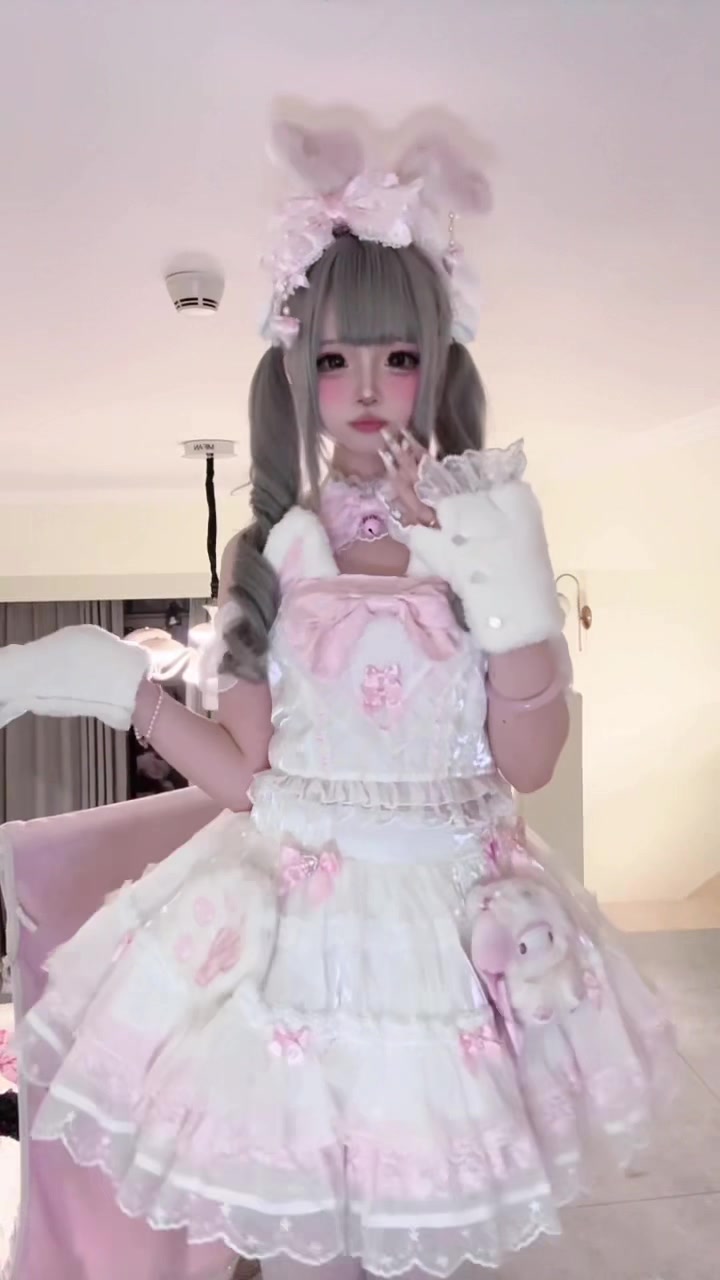 @ソフィアつ🐻❄️⊂
