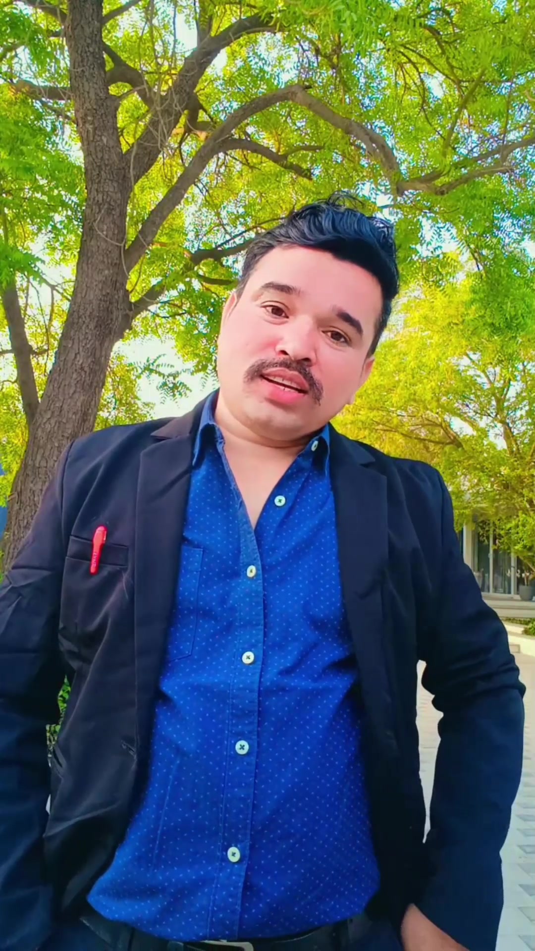 @🩷लोकेन्द्र सिह ❤️