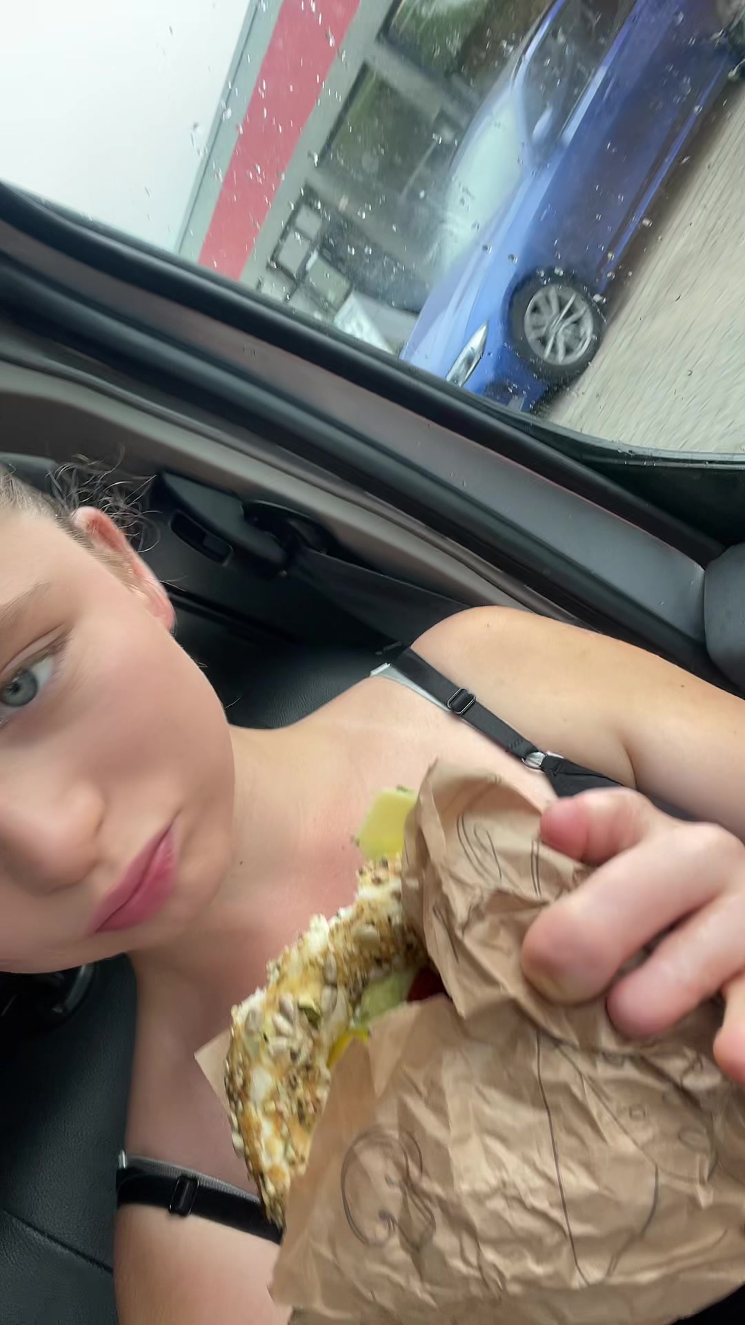 @briana_20002