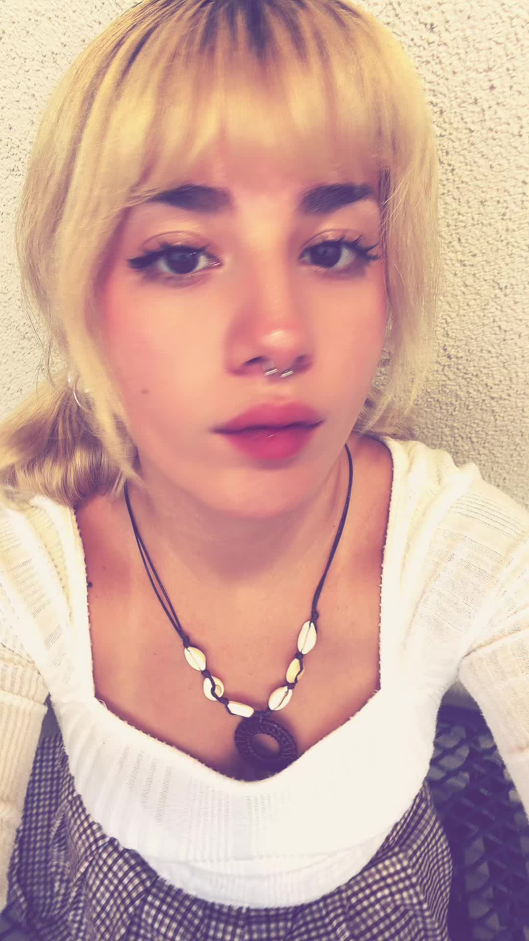 @moonsharkk