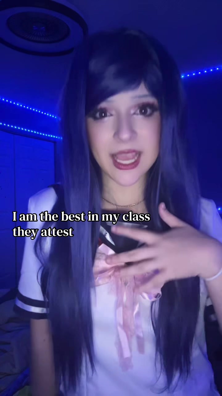 @Tori 🎀