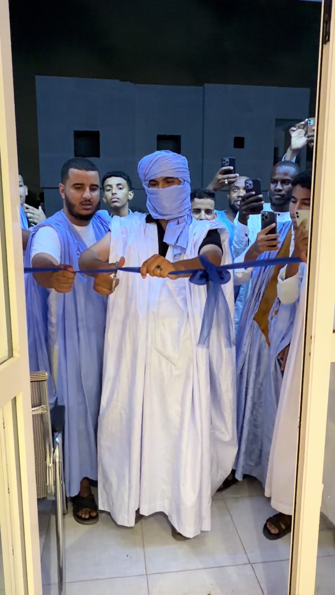 @Dedew 155 (🇲🇷🇸🇦🇦🇪)