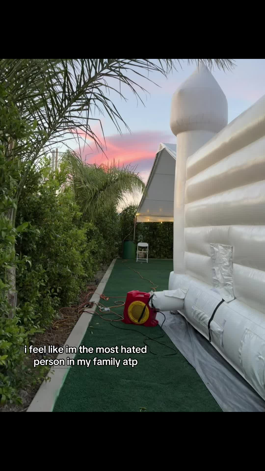 @️