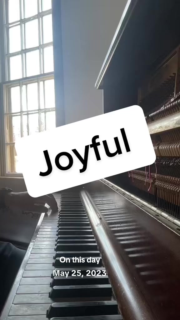 @PEI Sunsets & Old School Piano