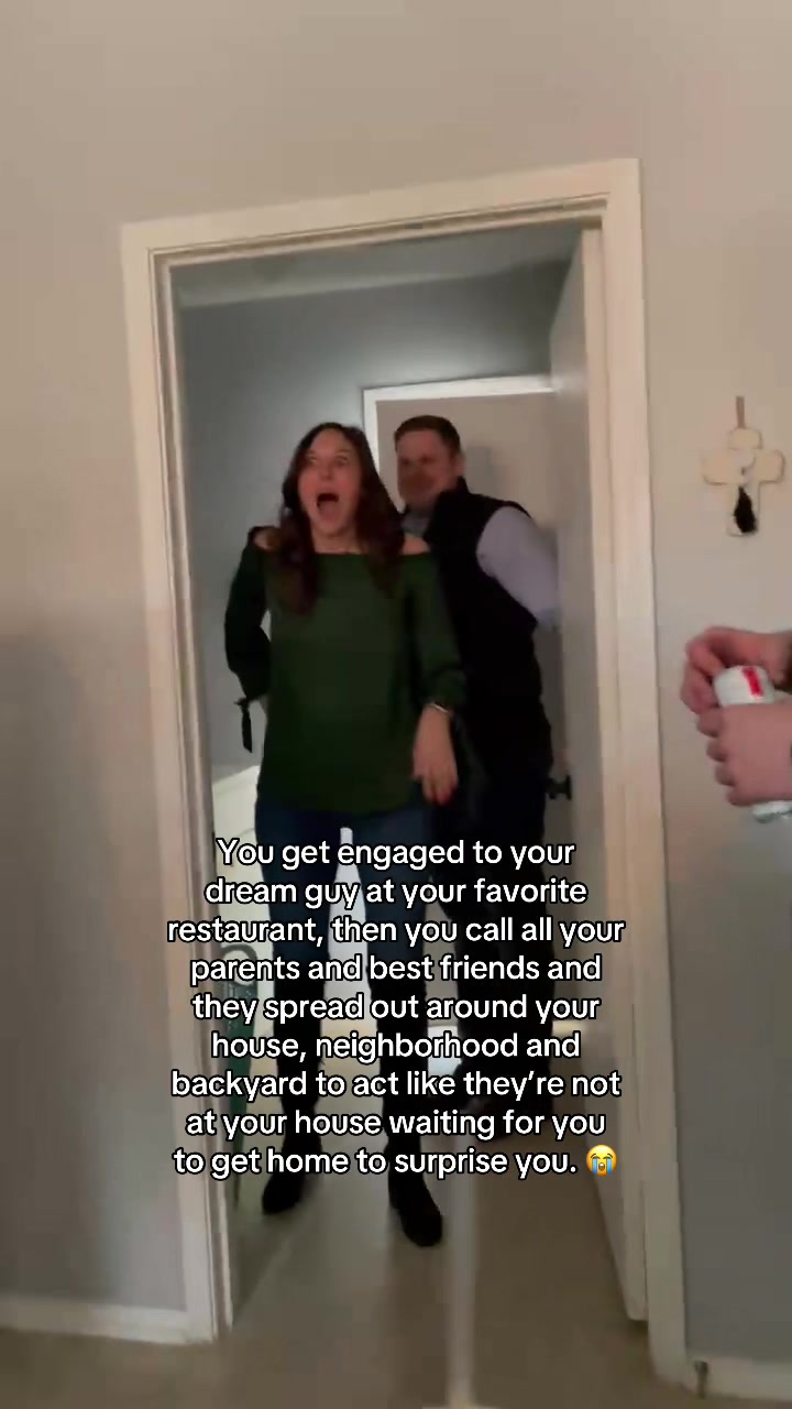 @Lindsey