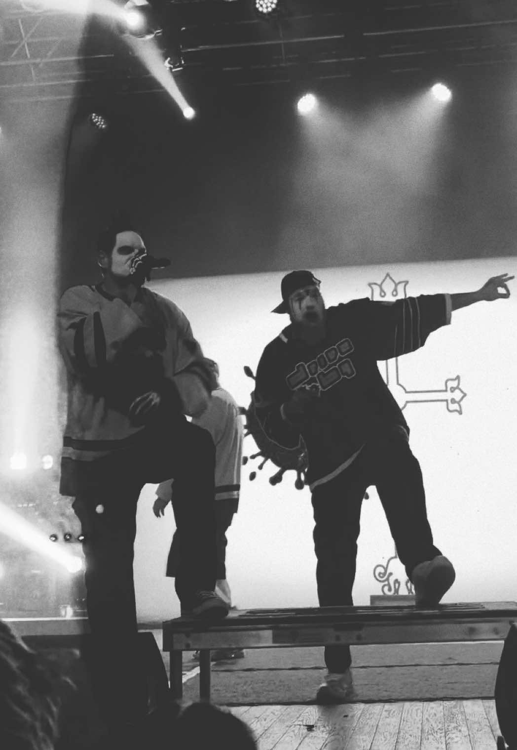 @Linds 🖤🥀🦇