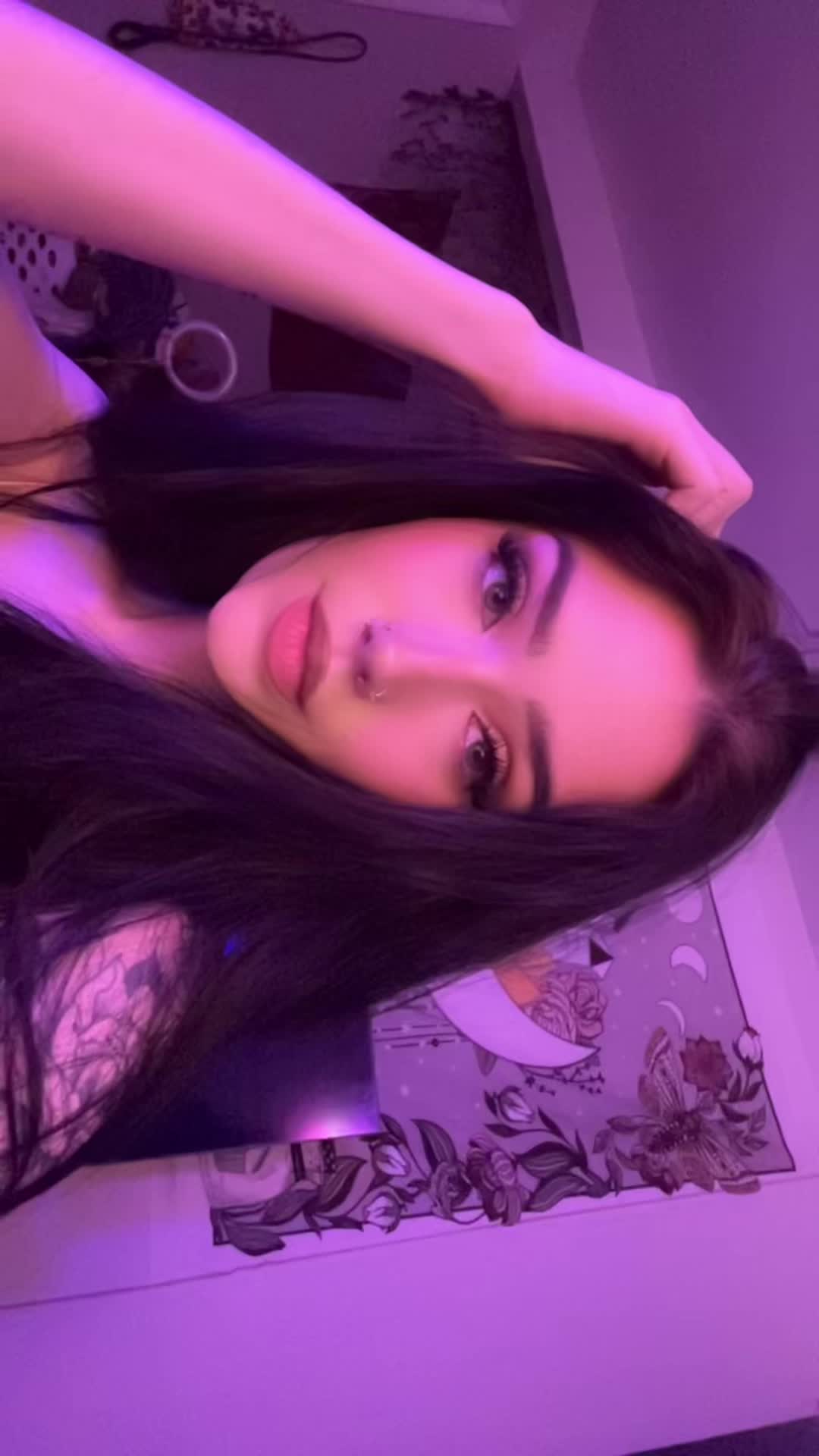 @🌻 Kristen Marie 🌻
