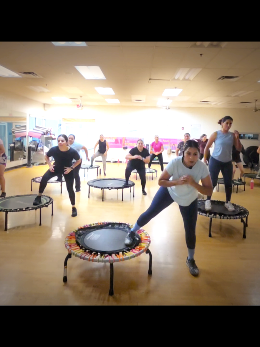 @Ari Alvarado jumping studio