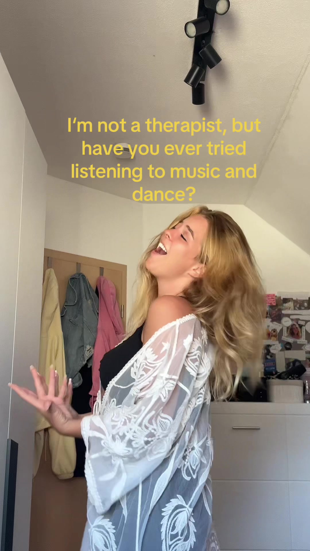 @Sandy🎙️