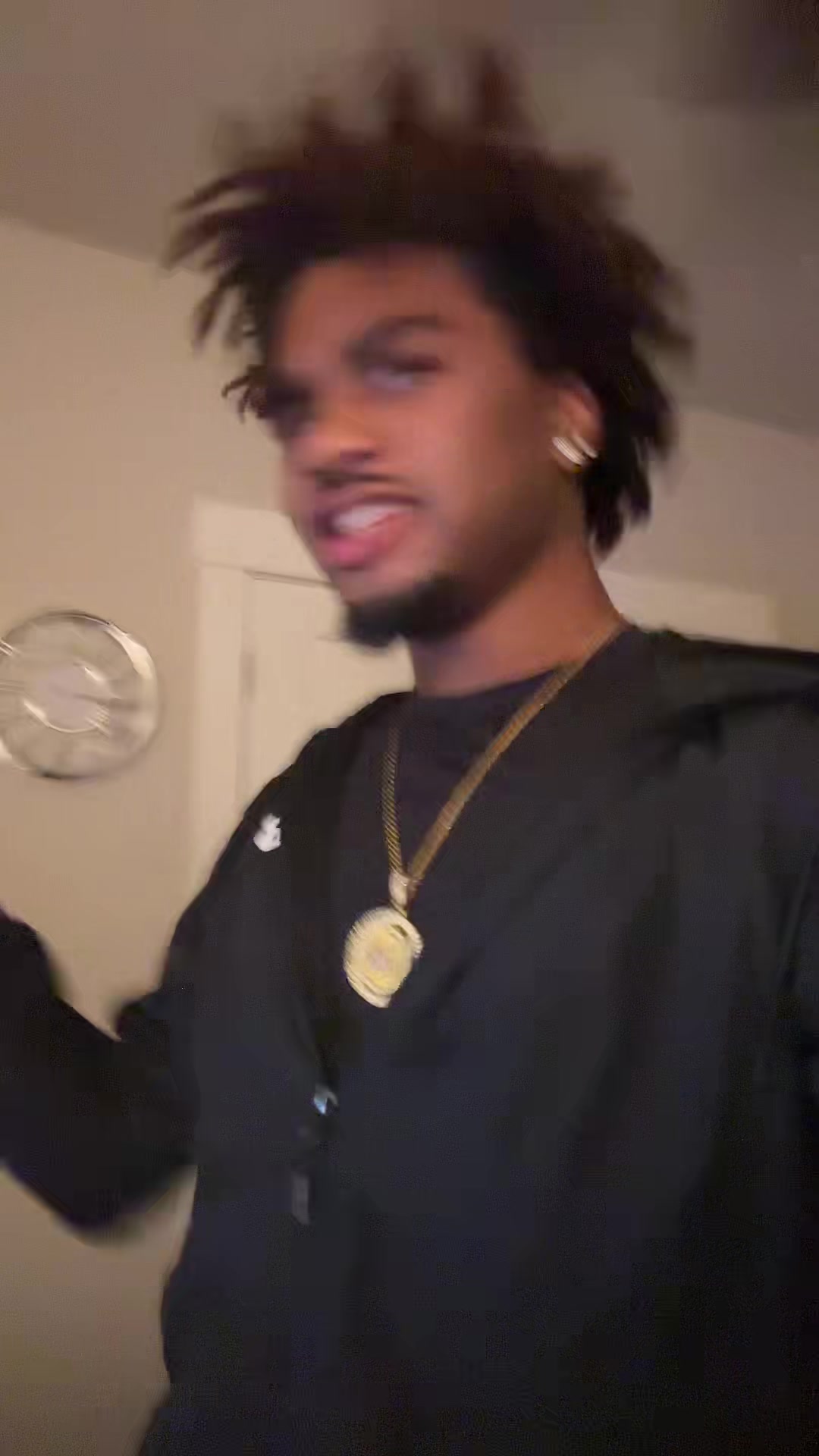 @beejthurl