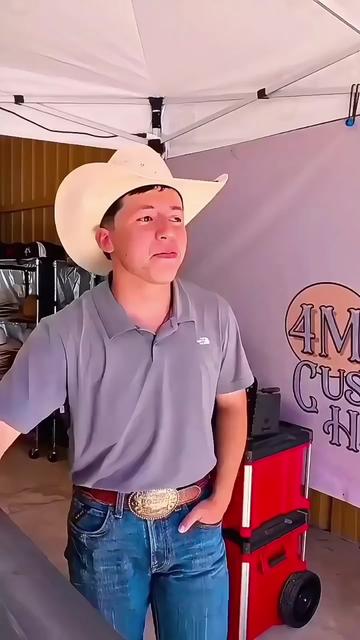 @Chavo